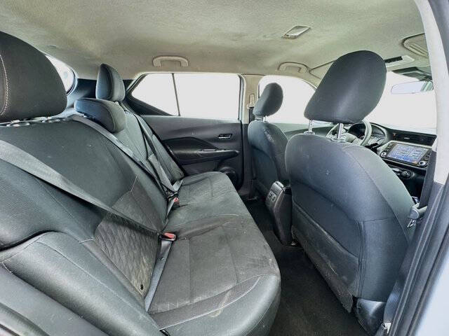 2022 Nissan Kicks SV