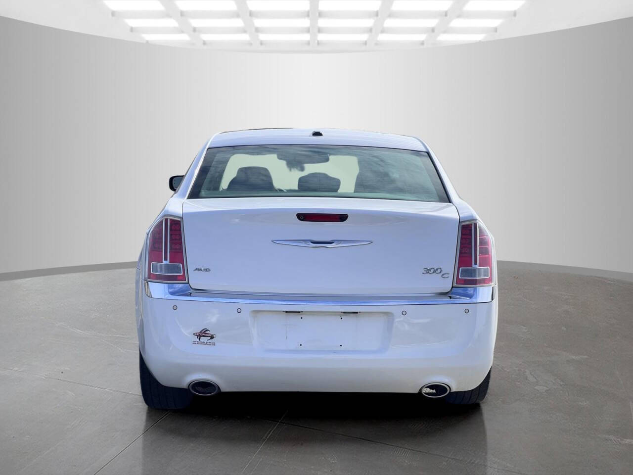 2014 Chrysler 300 for sale at Used Cars Toledo in Oregon, OH