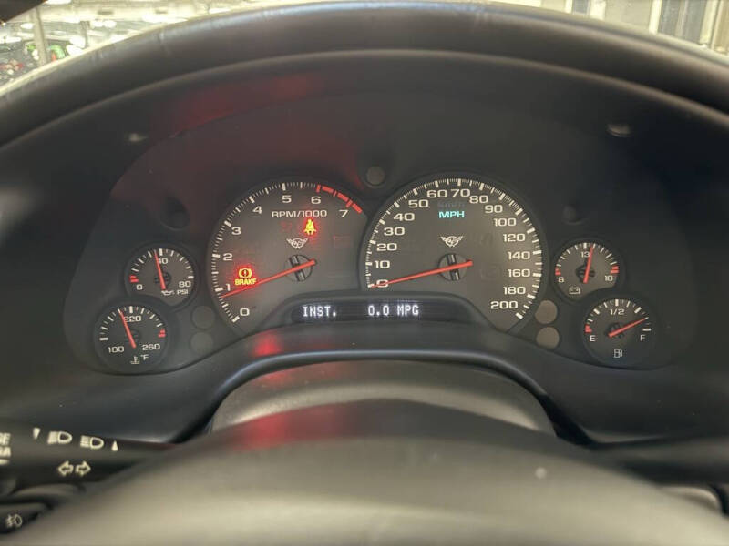 2004 Chevrolet Corvette