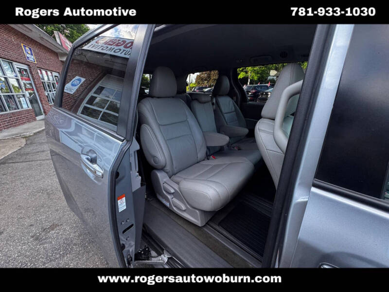 2017 Toyota Sienna