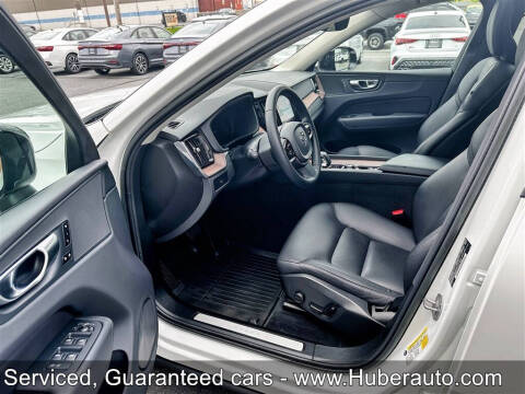 2023 Volvo XC60 B5 Plus Dark Theme