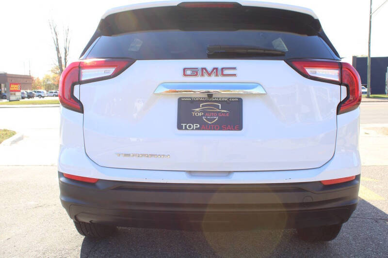 2023 GMC Terrain SLE