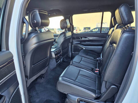 2024 Jeep Wagoneer L