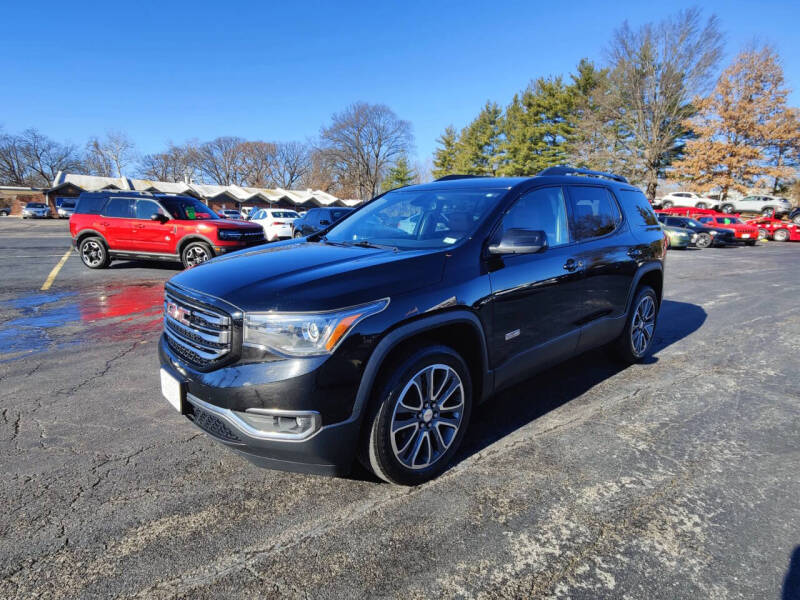 2017 GMC Acadia SLT-1's photo