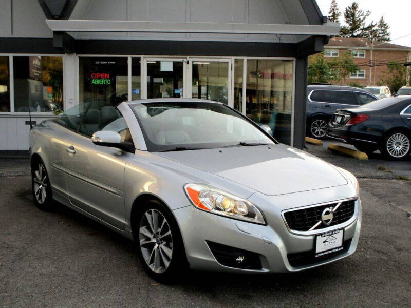 2011 Volvo C70 T5
