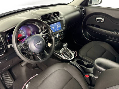 2018 Kia Soul +