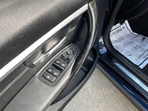 2016 BMW 3 Series 328i