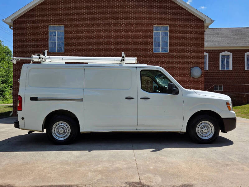 2017 Nissan NV