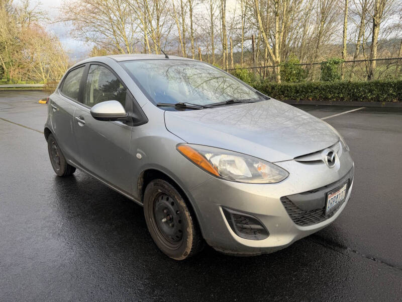 2013 Mazda MAZDA2 Sport