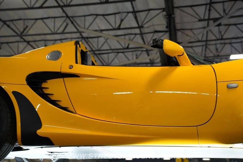 2005 Lotus Elise