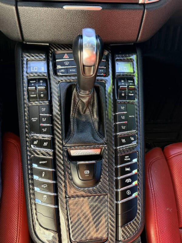 2018 Porsche Macan GTS