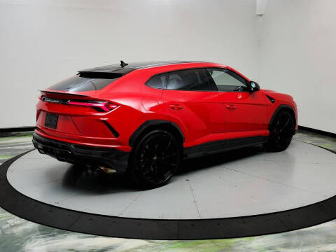 2019 Lamborghini Urus