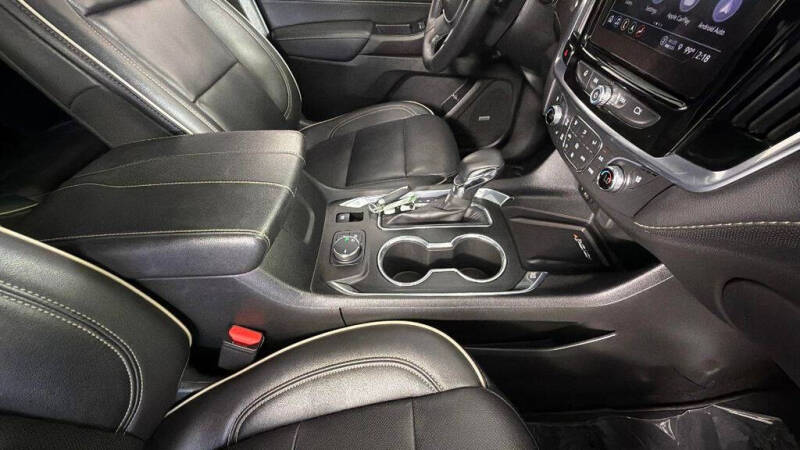 2023 Chevrolet Traverse Premier