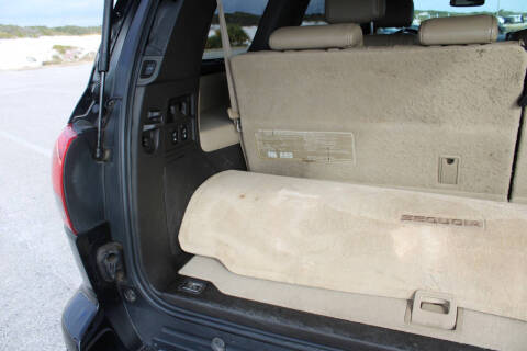 2010 Toyota Sequoia Platinum