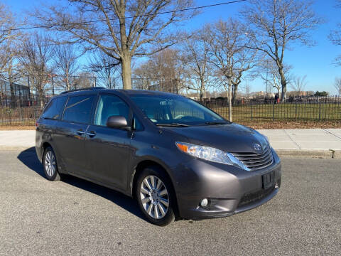 2013 Toyota Sienna for sale at Cars Trader New York in Brooklyn NY