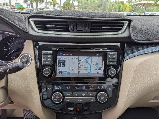 2015 Nissan Rogue 20