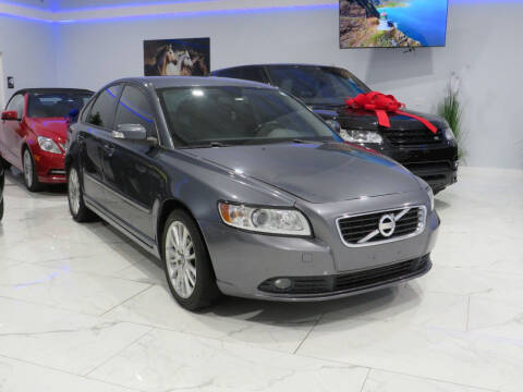 2011 Volvo S40 for sale at Dealer One Auto Credit in Oklahoma City OK