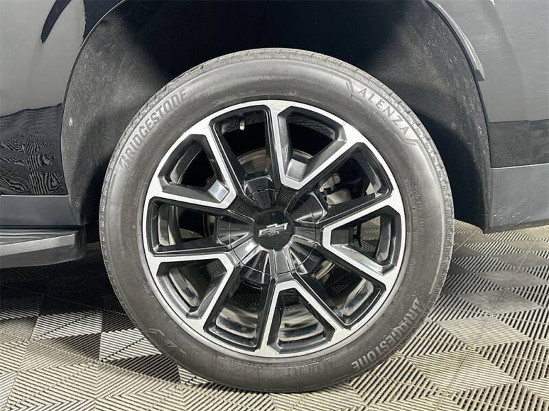 2021 Chevrolet Suburban RST