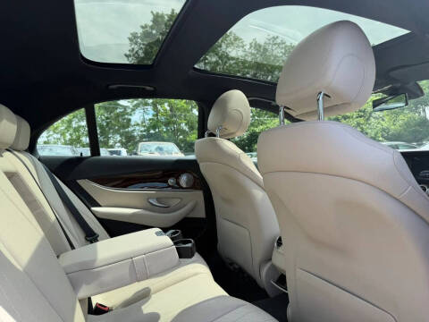 2017 Mercedes-Benz E-Class E 300 4MATIC