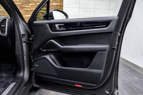 2019 Porsche Cayenne S