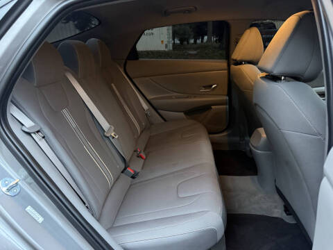 2023 Hyundai Elantra Hybrid Blue