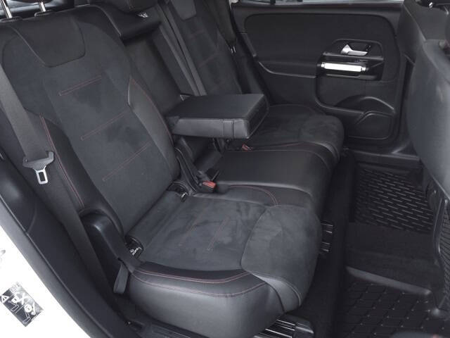 2022 Mercedes-Benz GLB GLB 250