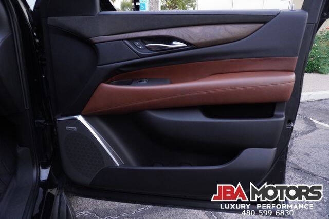 2019 Cadillac Escalade Luxury