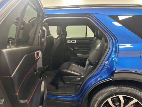 2022 Ford Explorer ST-Line