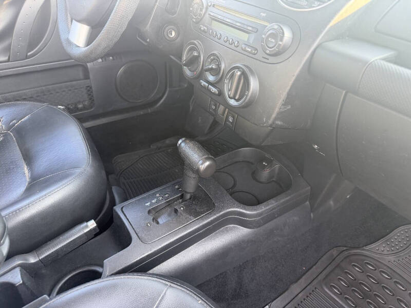 2008 Volkswagen New Beetle S