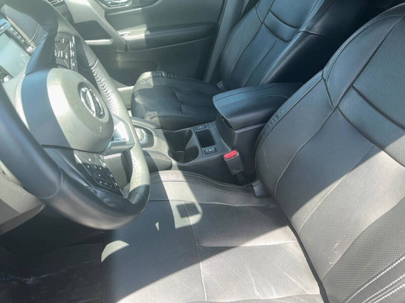 2017 Nissan Rogue