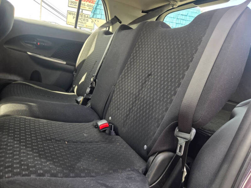 2013 Scion xD