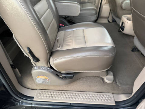 2004 Ford Excursion Eddie Bauer