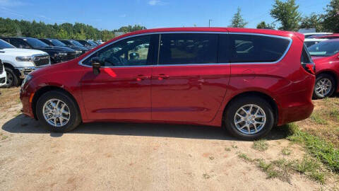 2026 Chrysler Voyager LX