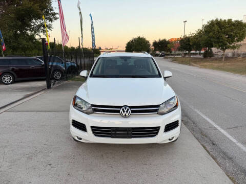 2013 Volkswagen Touareg TDI Lux