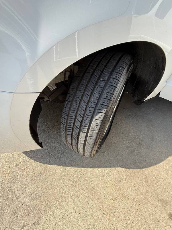 2013 Volkswagen Routan S