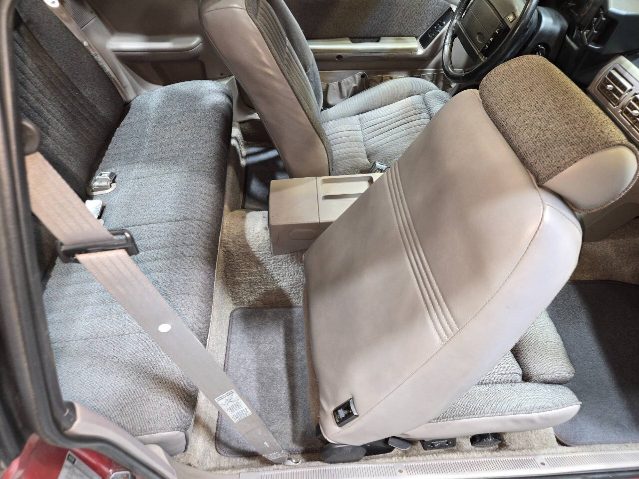 1990 Ford Mustang 75