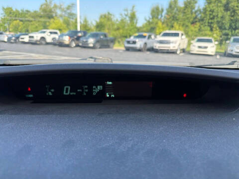 2014 Toyota Prius Two