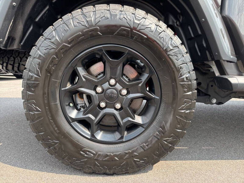 2023 Jeep Gladiator Willys