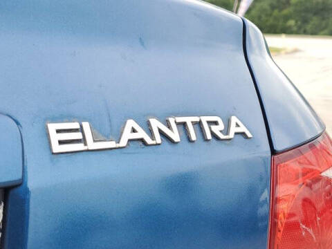 2005 Hyundai Elantra GLS