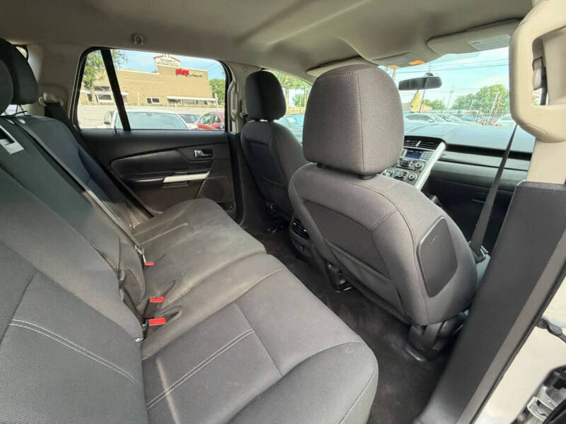 2012 Ford Edge SE