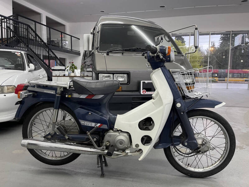 1989 Honda Super Cub Custom C90E