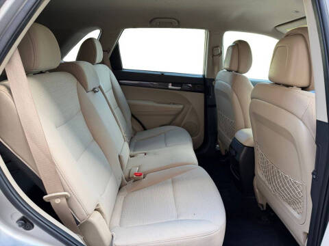 2015 Kia Sorento LX