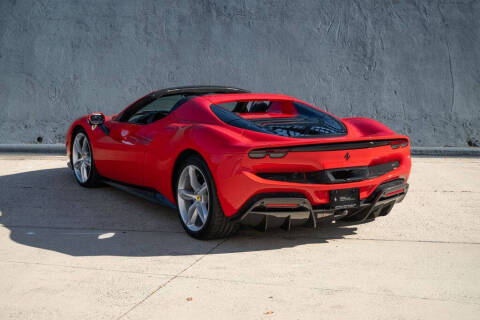 2024 Ferrari 296 GTS