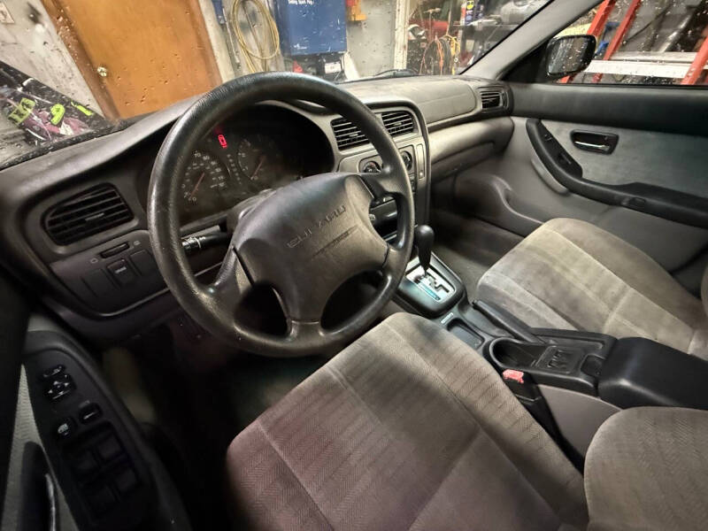 2001 Subaru Legacy L