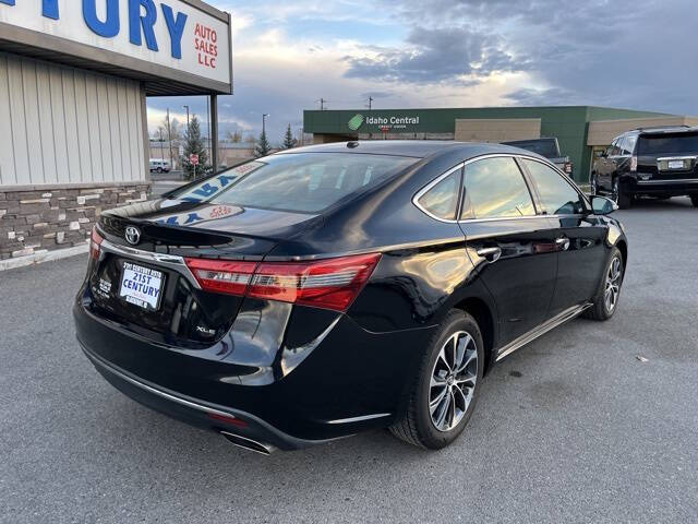 2016 Toyota Avalon XLE