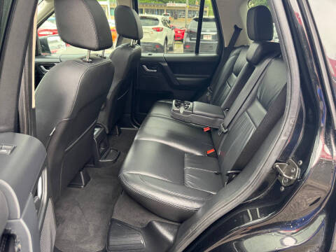 2012 Land Rover LR2 HSE LUX