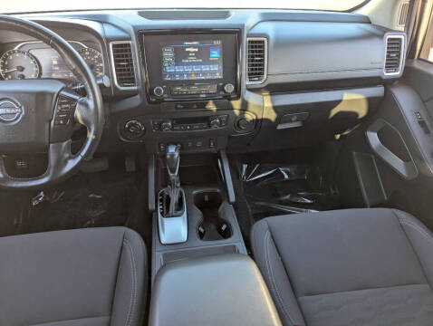 2024 Nissan Frontier SV