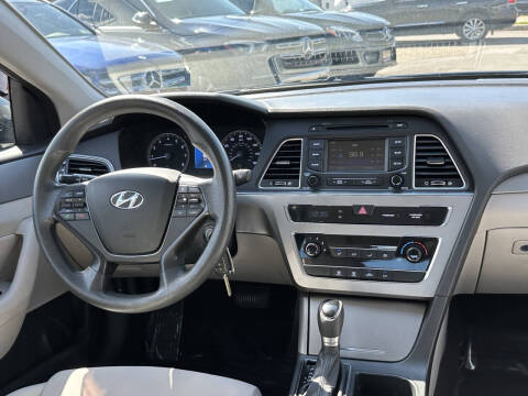 2015 Hyundai Sonata SE