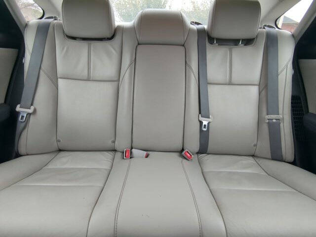 2013 Toyota Avalon Hybrid