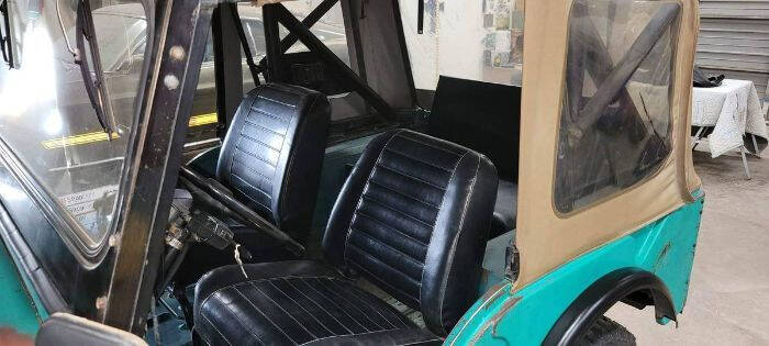 1967 Kaiser Jeep